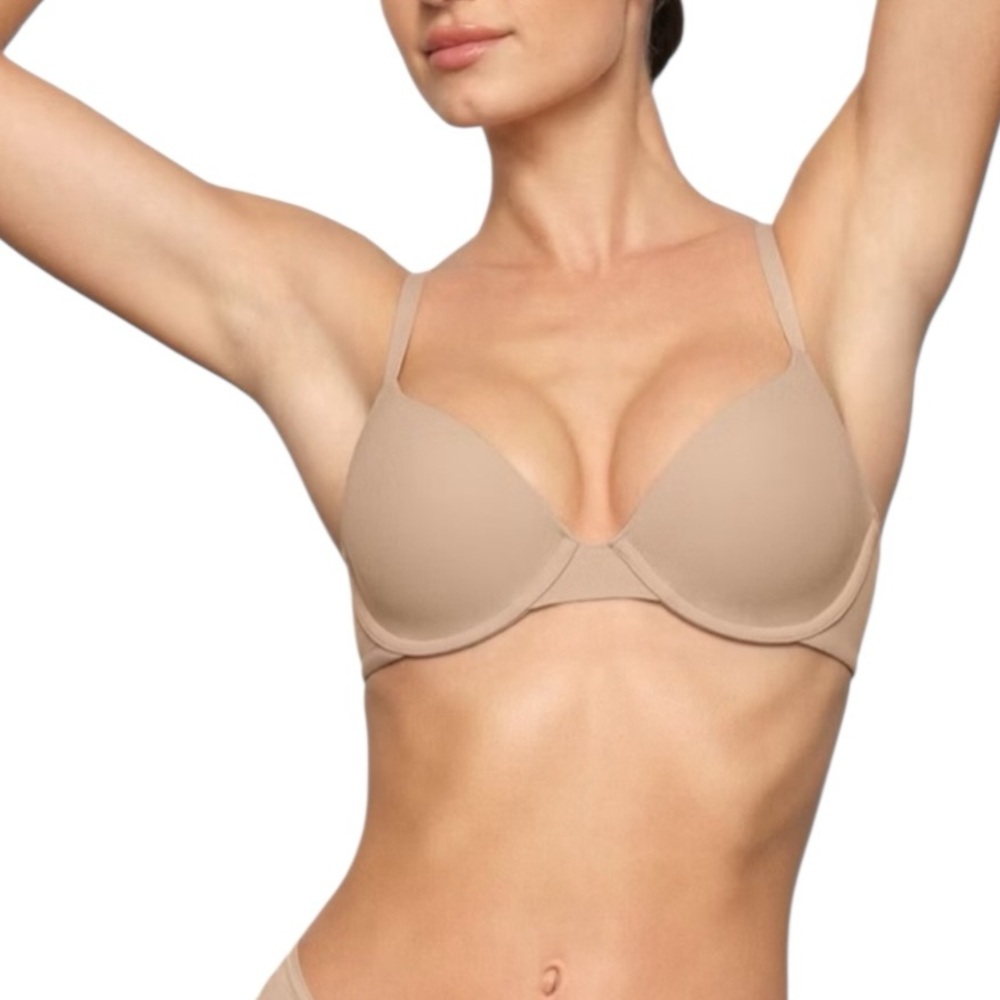 NWT SKIMS Fits Everybody Clay Scoop Plunge Bra Size 32B